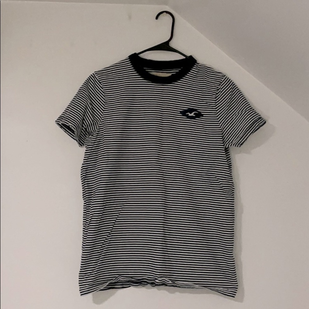 Hollister t-shirt